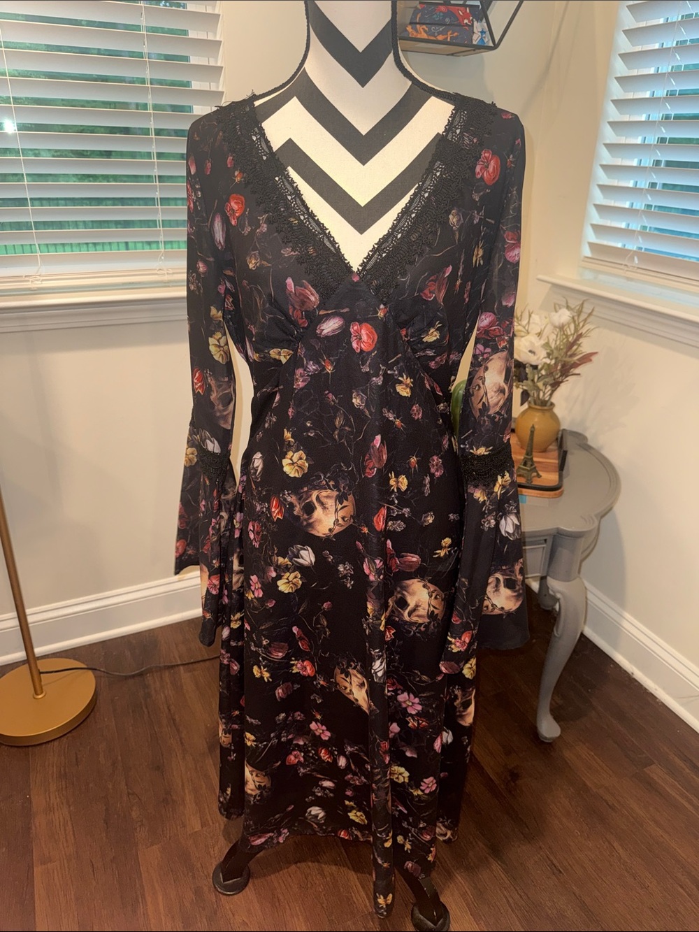 Jawbreaker Floral and Skull V-Neck Bell Sleeve Dress - Black Floral